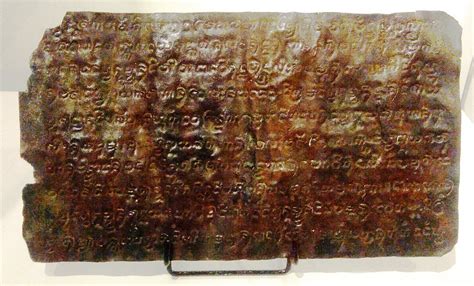 Laguna Copperplate Inscription? - A Glimpse into Early Philippine Society Through Engraved Brass!