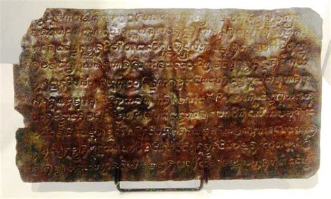 Laguna Copperplate Inscription: Un Tesoro Storico e un Enigma di Arte Antica!